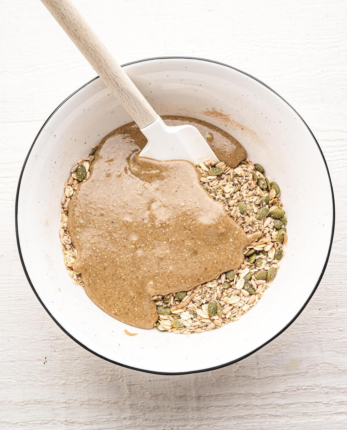 Canadian Hulled Hemp Seeds, 2.2 Lb (35.2 Oz), Gluten-Free, Kosher, Vegan, Raw Se