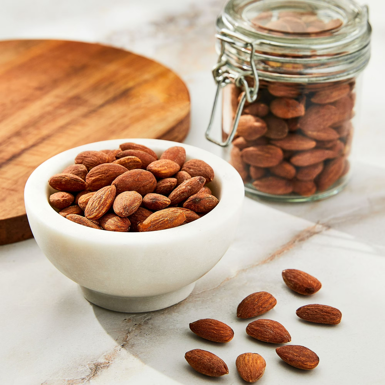 Great Value Oil Roasted Lightly Salted Almonds, 14 oz