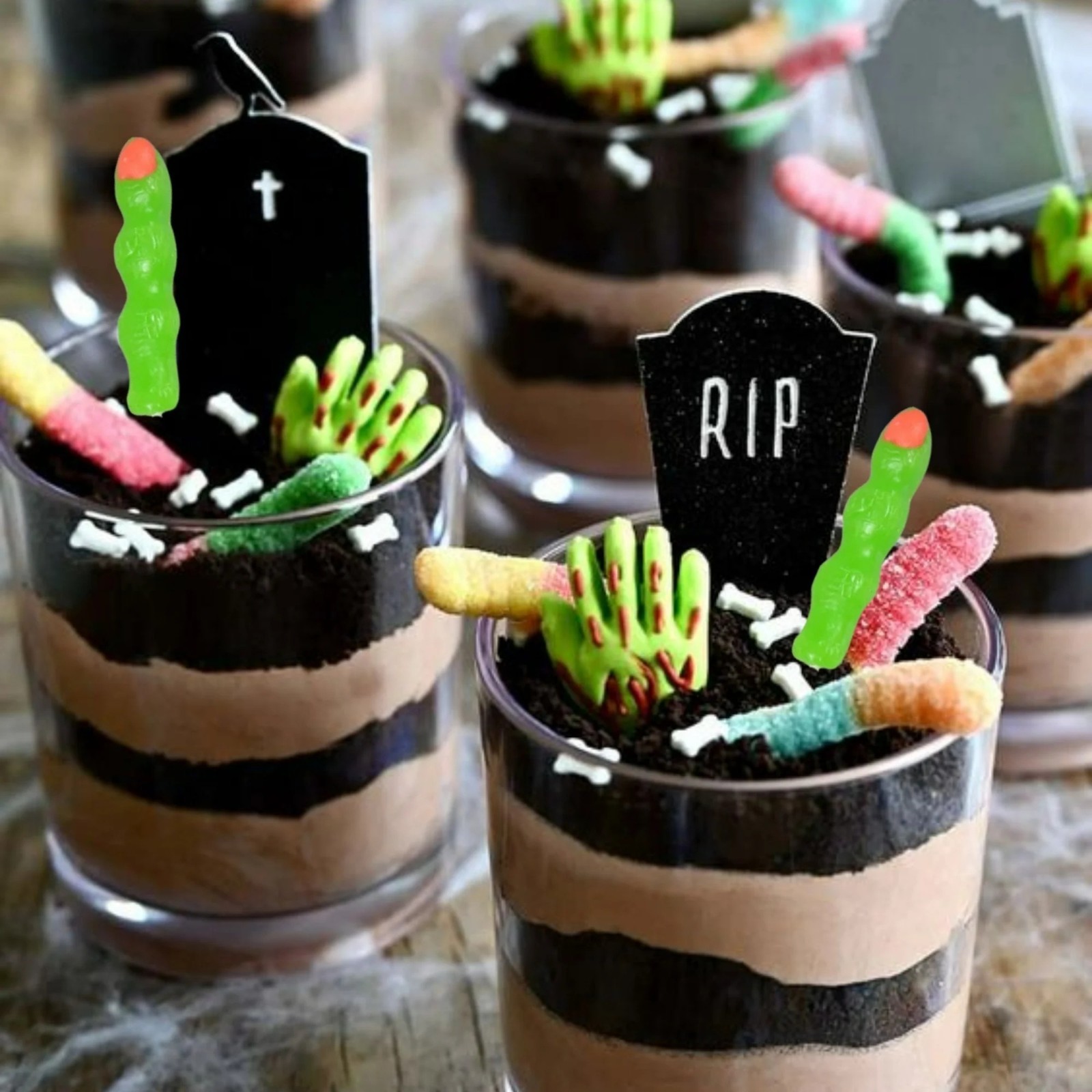 4-Pack x 4pc Zombie Lollipop Fingers Halloween Candy Pops Sour Apple Flavored