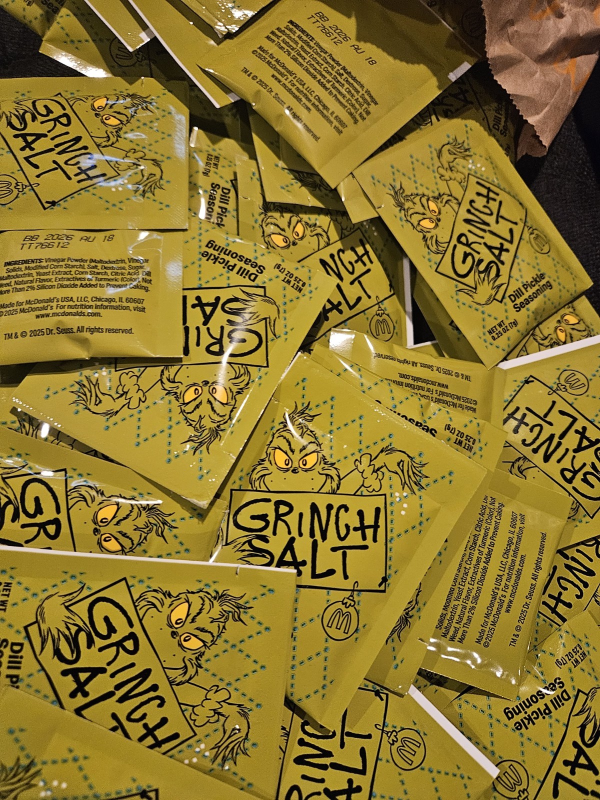 Grinch Salt McDonalds Fry Dill Pickle Seasoning -2025 (20 packets) Exp Nov 2026