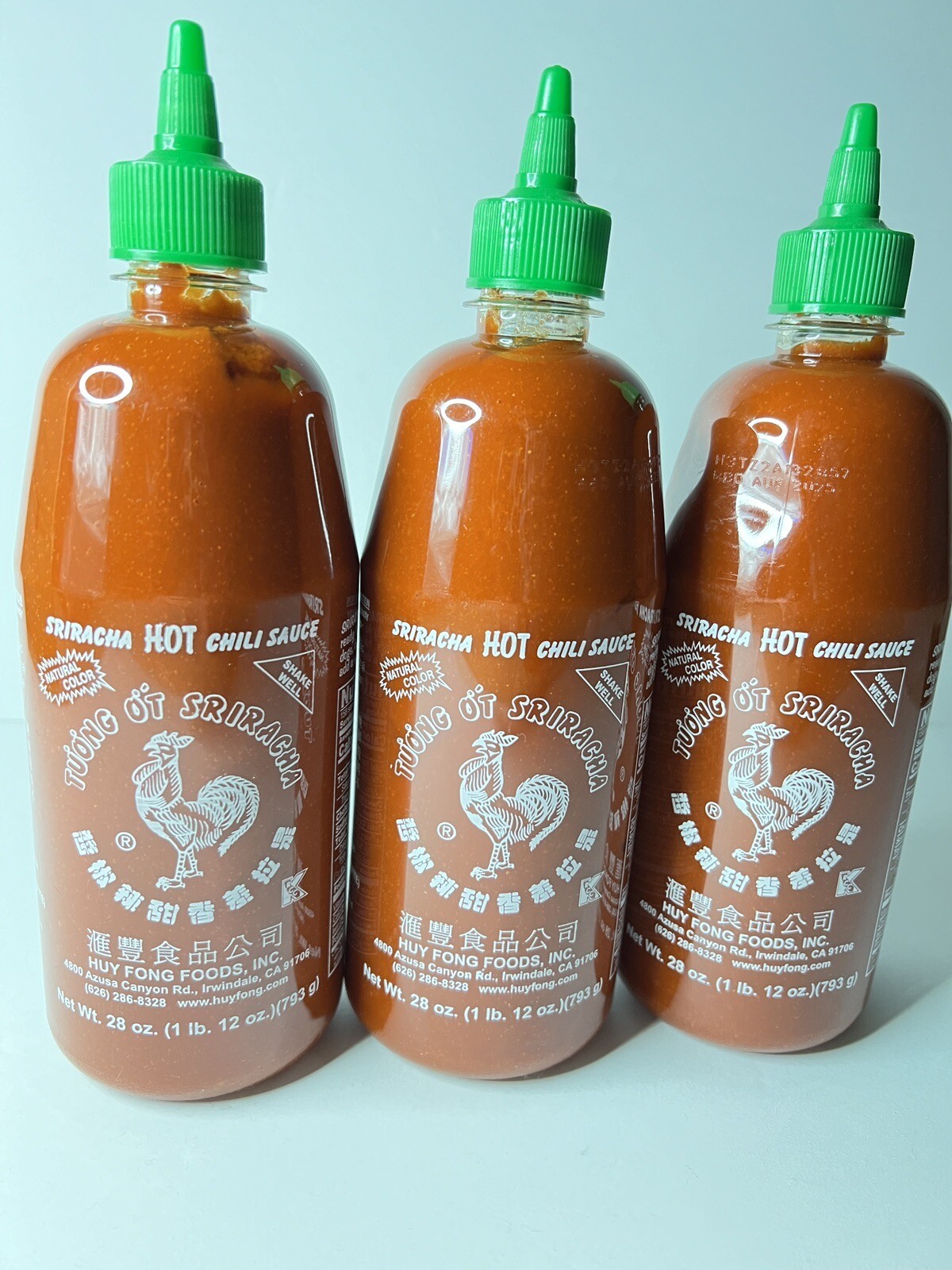 Huy Fong Sriracha Hot Chili Sauce ( Pack of 3 ) 28 oz ~ US SELLER~ Exp 8/2025