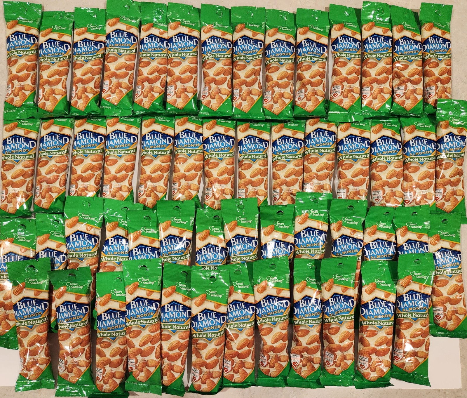 Blue Diamond Almonds, Whole Natural, 1.5 Ounce (Lot Of 54) Exp 5/12/27