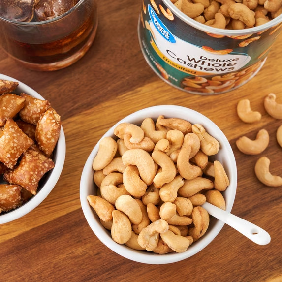 Great Value Deluxe Whole Cashews, Unsalted, 16 oz pack of 2