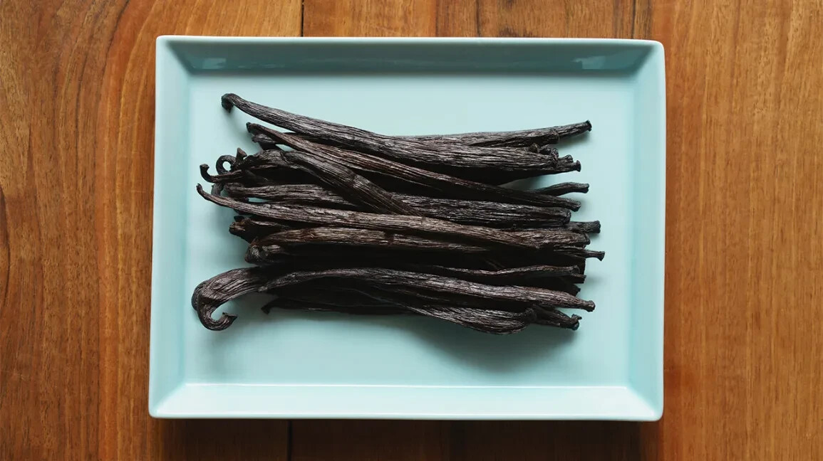 Ceylon Organic Vanilla Beans Whole 100g [3-5 inches] Stock Clearance Sale!