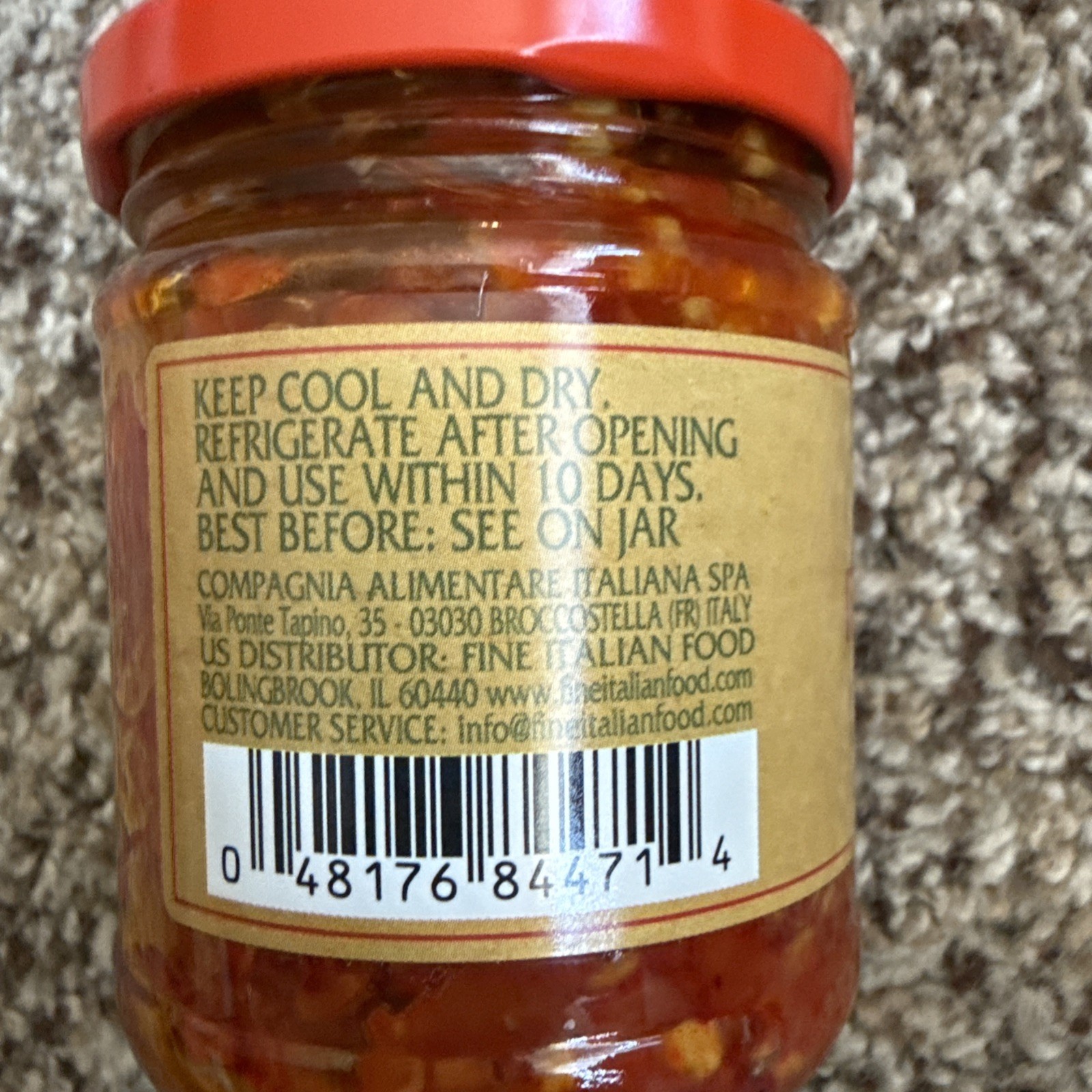 Italian Hot Pepper Sauce chili pepper 6.35oz ,Bomba Sauce ,Crushed Calabrian Hot