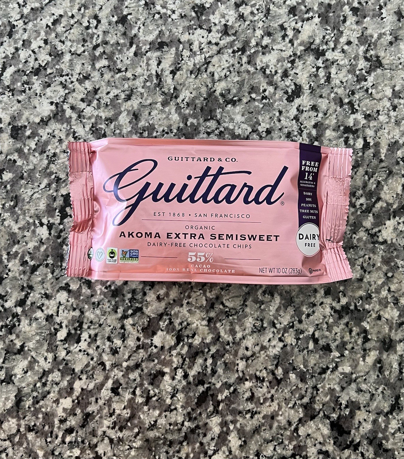 Organic Guittard Chocolate Chips Semi-Sweet Akoma Baking 10oz New Sealed