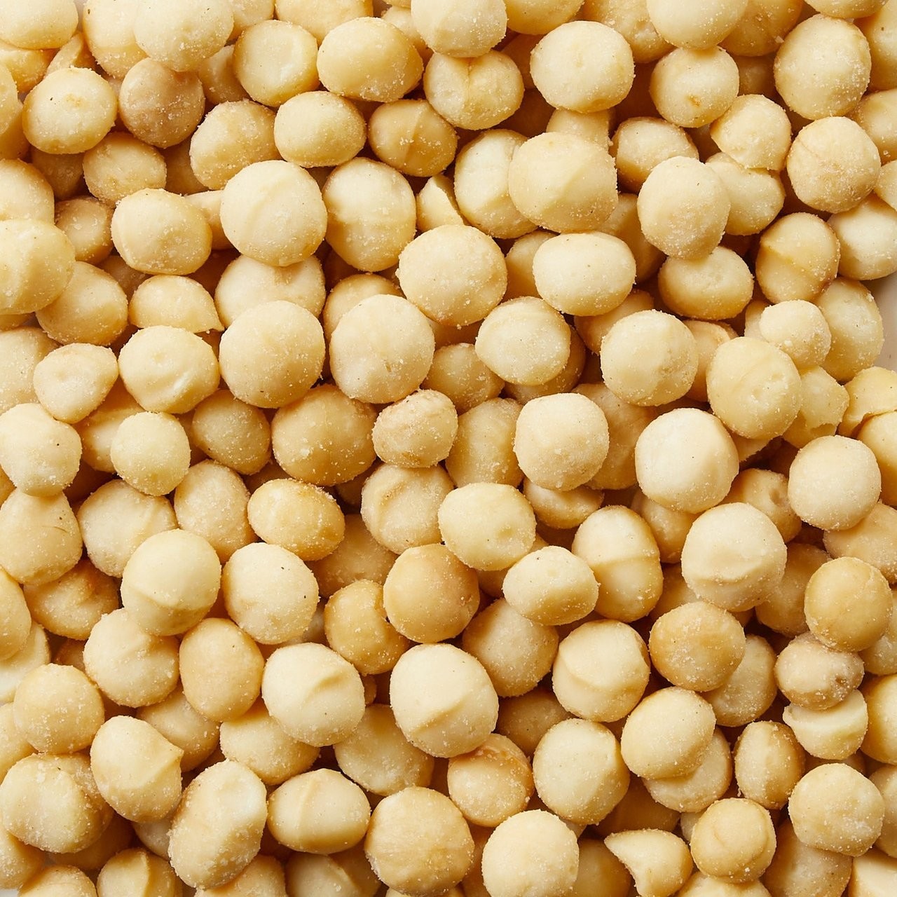 Kirkland Signature Dry Roasted Macadamia Nuts, 24 oz