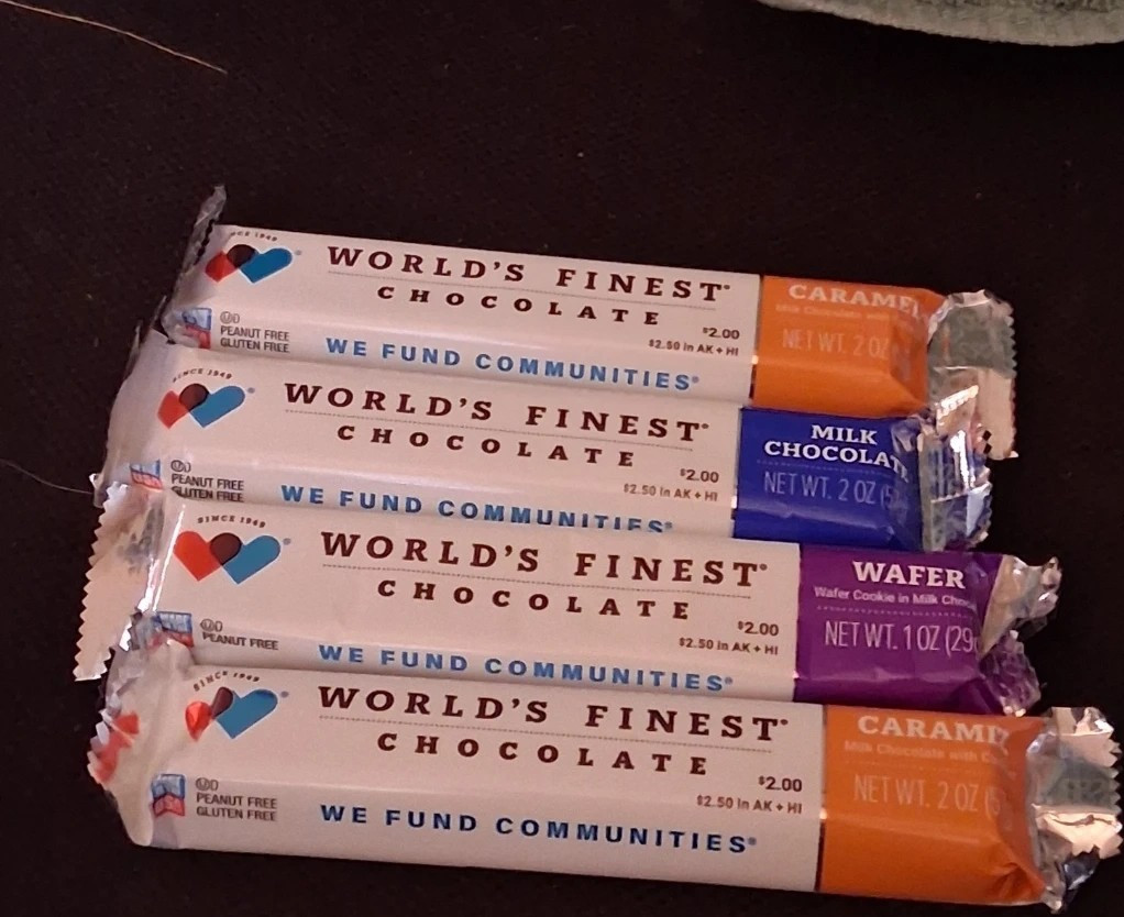 World’s Finest Chocolate Assorted Bars Milk Chocolate Caramel Wafer (4 bars)