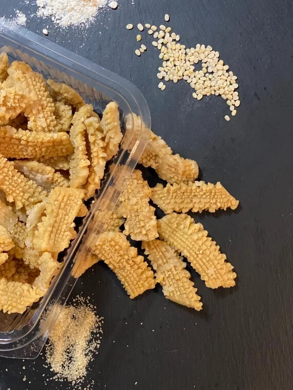 Chippi Sweet (Achchu) Murukku Natural Ingredient Snaks SriLankan Handmade (100g)