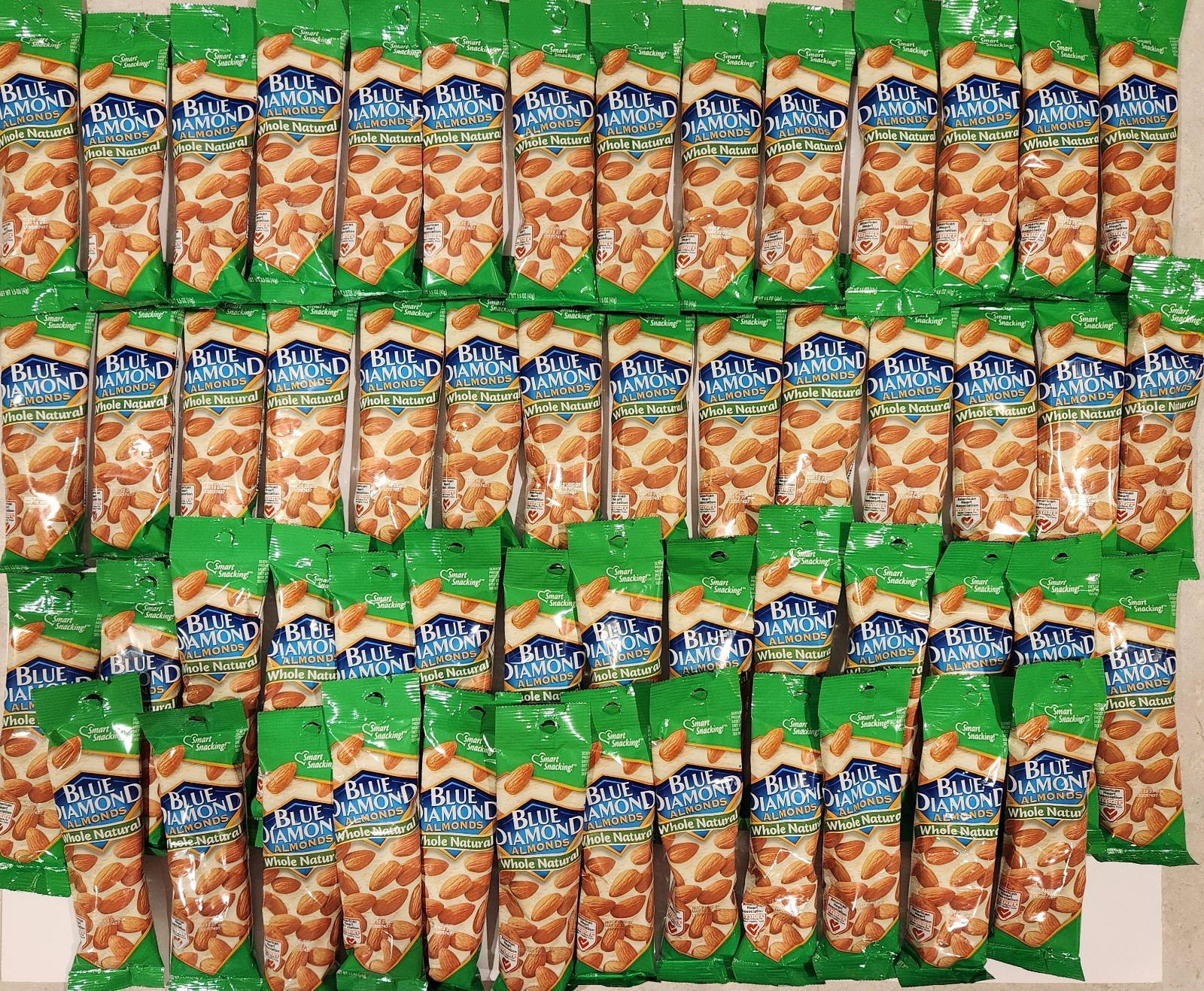 Blue Diamond Almonds, Whole Natural, 1.5 Ounce (Lot Of 54) Exp 5/12/27