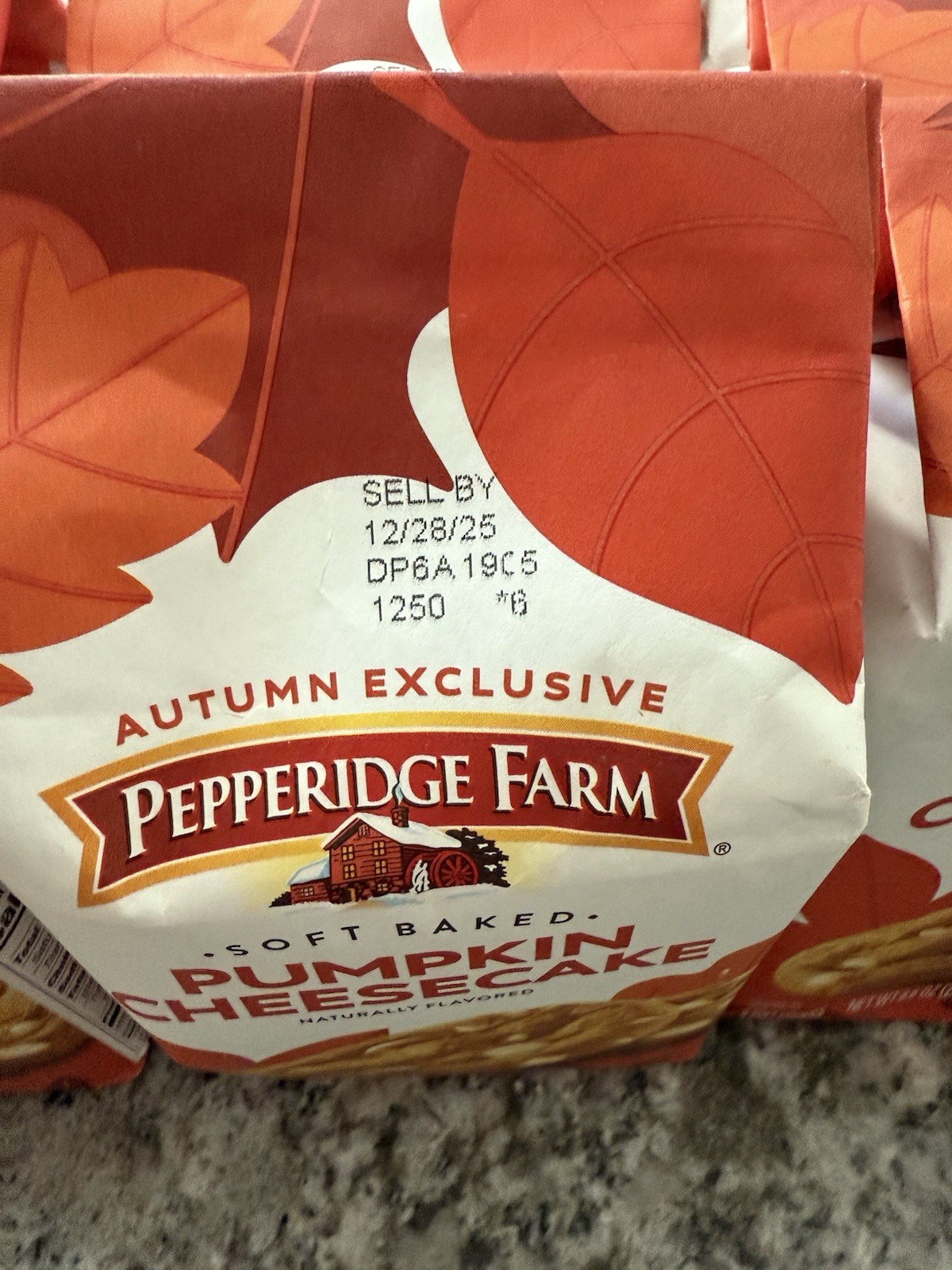 🟢 New Limited Pepperidge Farm PUMPKIN CHEESECAKE Creme Soft Baked Cookies 8.6oz