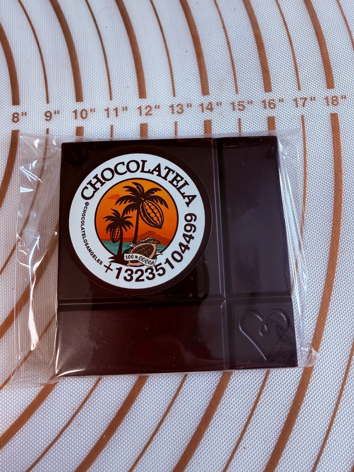 Dairy Free 70% Dark Dubai Artisanal Chocolate Bar Pistachios Kataifi Gift 85g.