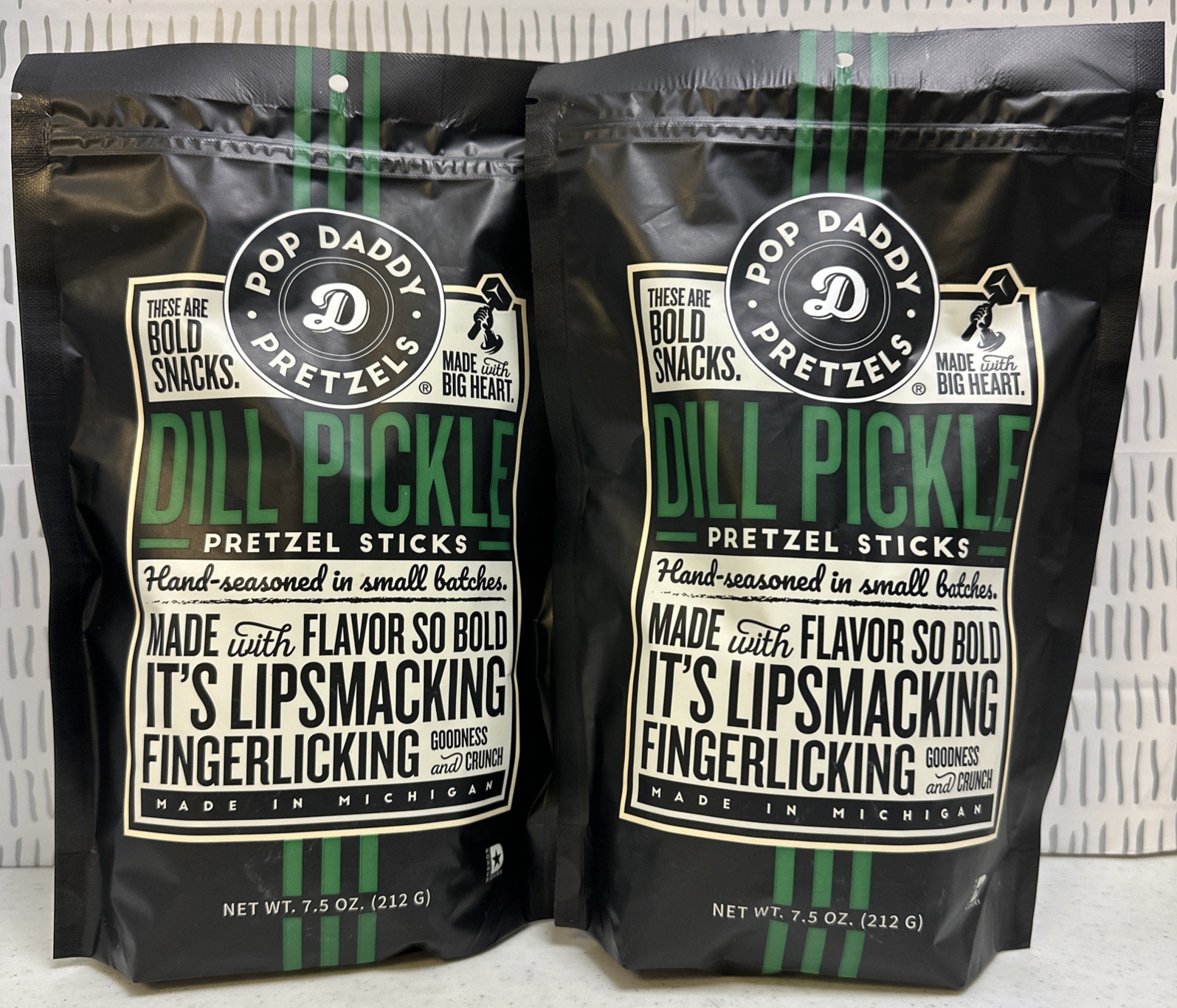 Pop Daddy Dill Pickle Pretzel Sticks ( 2 ) 7.5 oz / 212 G Bags – Exp 03/23/26
