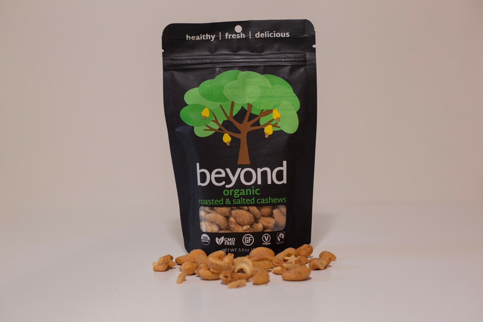 3.5 oz Organic & Fairtrade Roasted and Salted Cashews- 10 pack