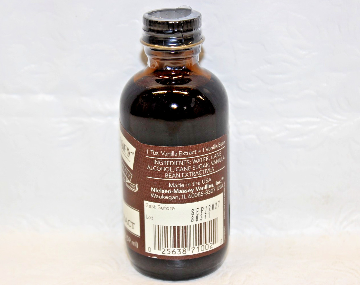USA Nielsen-Massey Finest Quality Pure Vanilla Extract 2 FL OZ (59 ml) NON GMO