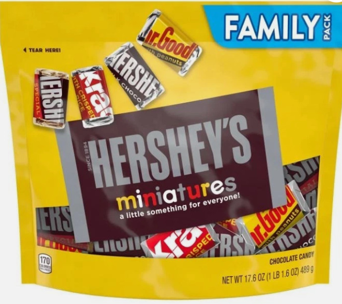 Hershey’s Miniatures Assorted Chocolate Candy, Family pack 17.6 oz.