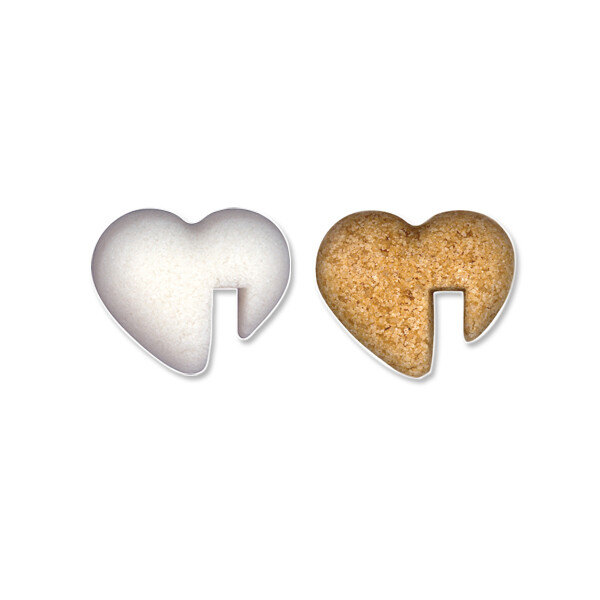 Canasuc Paris, «Toasting Hearts», 32 White & Amber French Molded Sugar Pieces