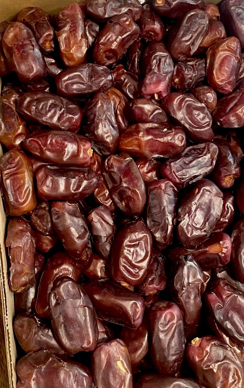 8 Lb EXTRA Dry Saudi Khudri Dates Bulk Box Premium Quality & Size