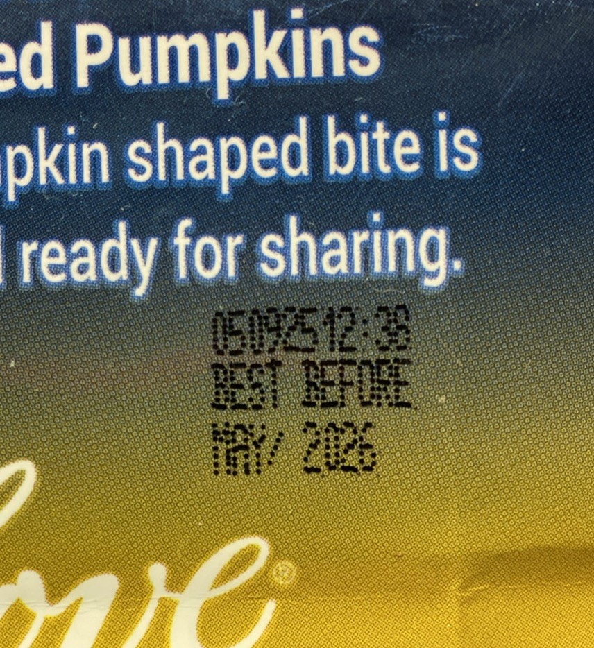 6 CHOCOLOVE Dark Chocolate Peanut Butter Pumpkins 7.05oz Bags
