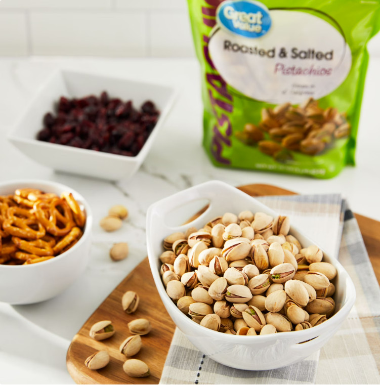 (2 pack ) Great Value Roasted & Salted Pistachios, 16 oz Resealable Bag