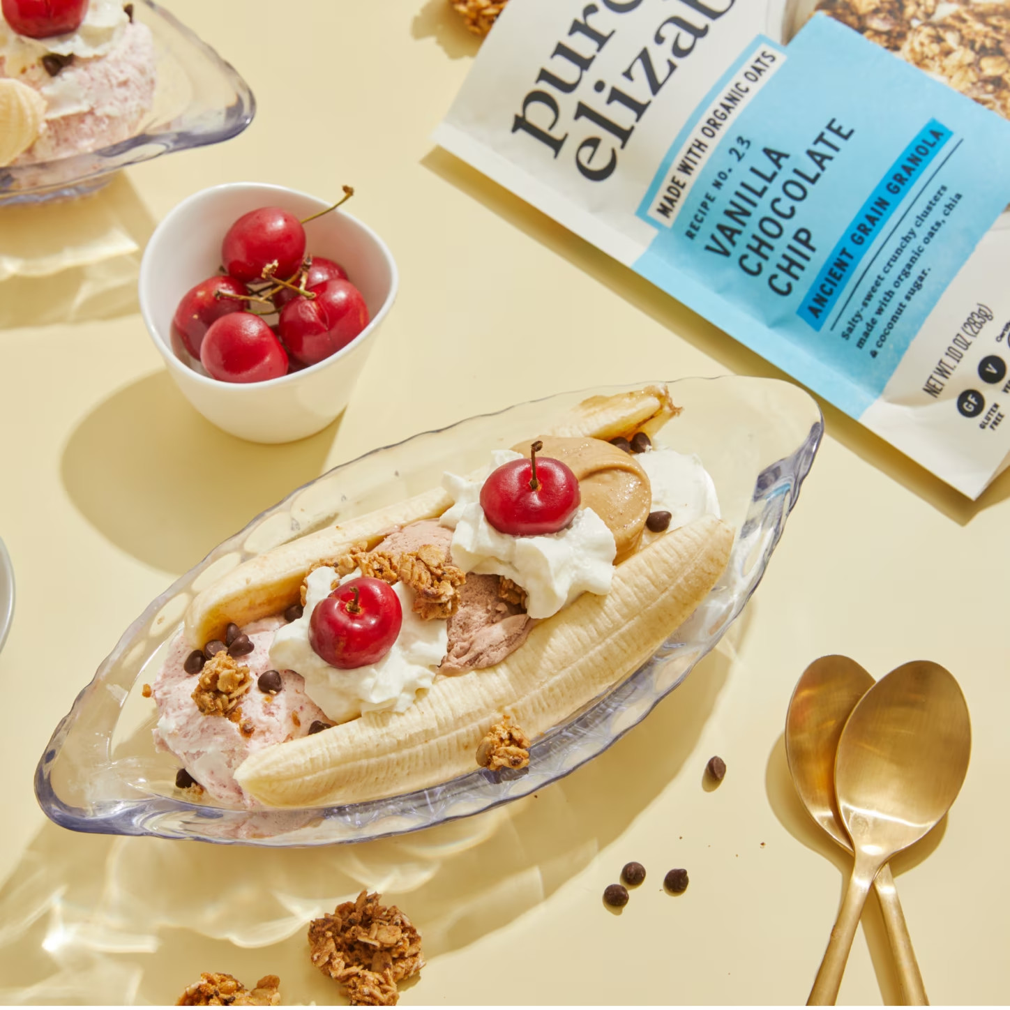 Purely Elizabeth Ancient Grain Granola, Vanilla Chocolate Chip, 10 oz Bag..