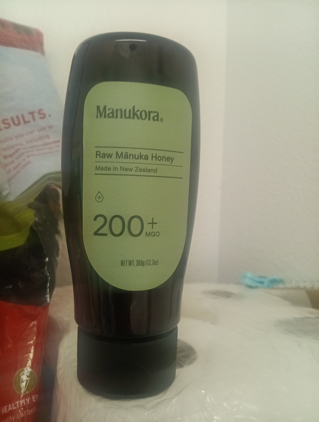 Manukora Raw Manuka Honey 200+ MGO Made in New Zealand NET WT. 360g (12.7oz)