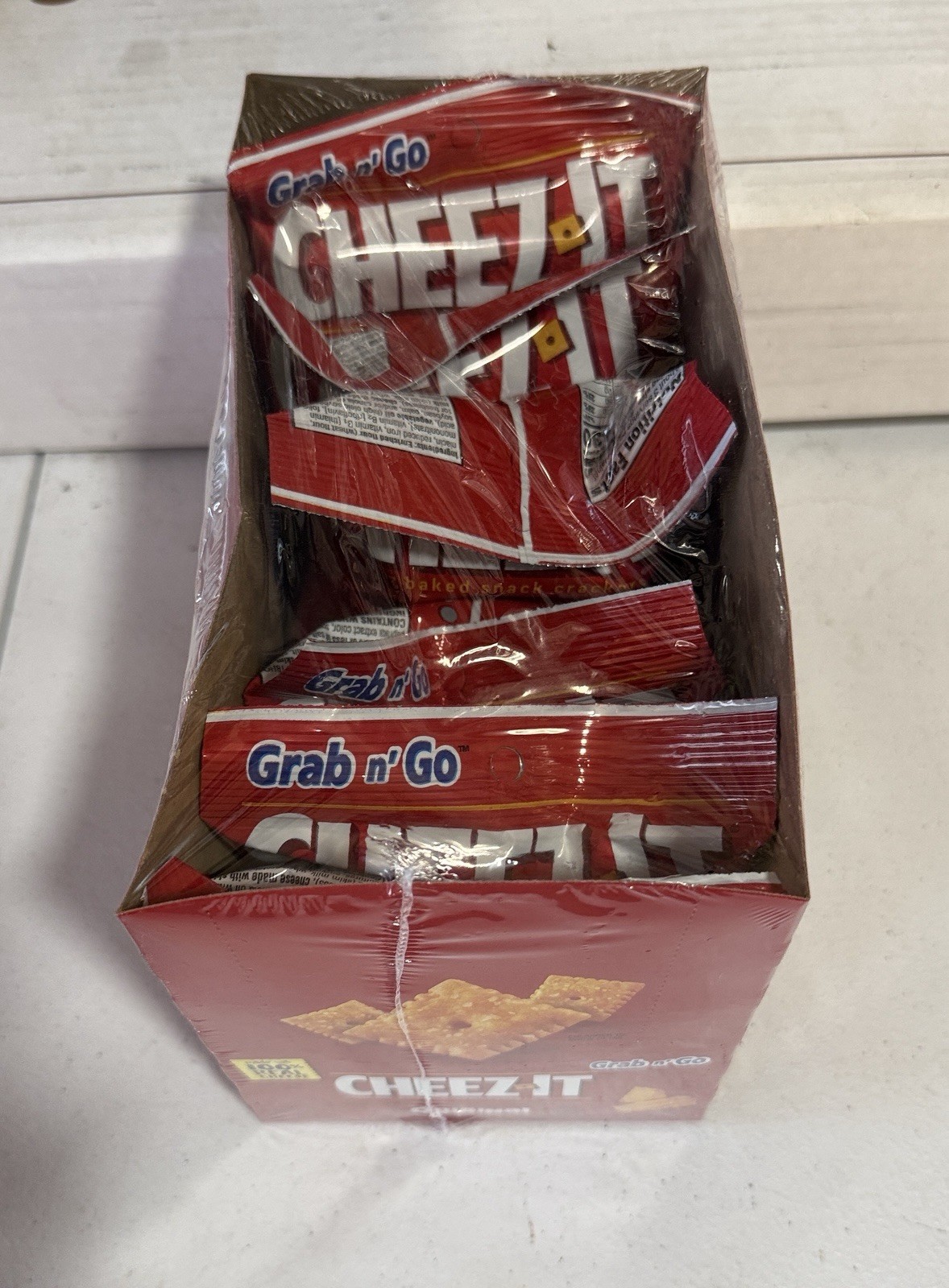 Cheez-It Grab N Go Original Crackers 6 x 3oz Bags Sealed Box
