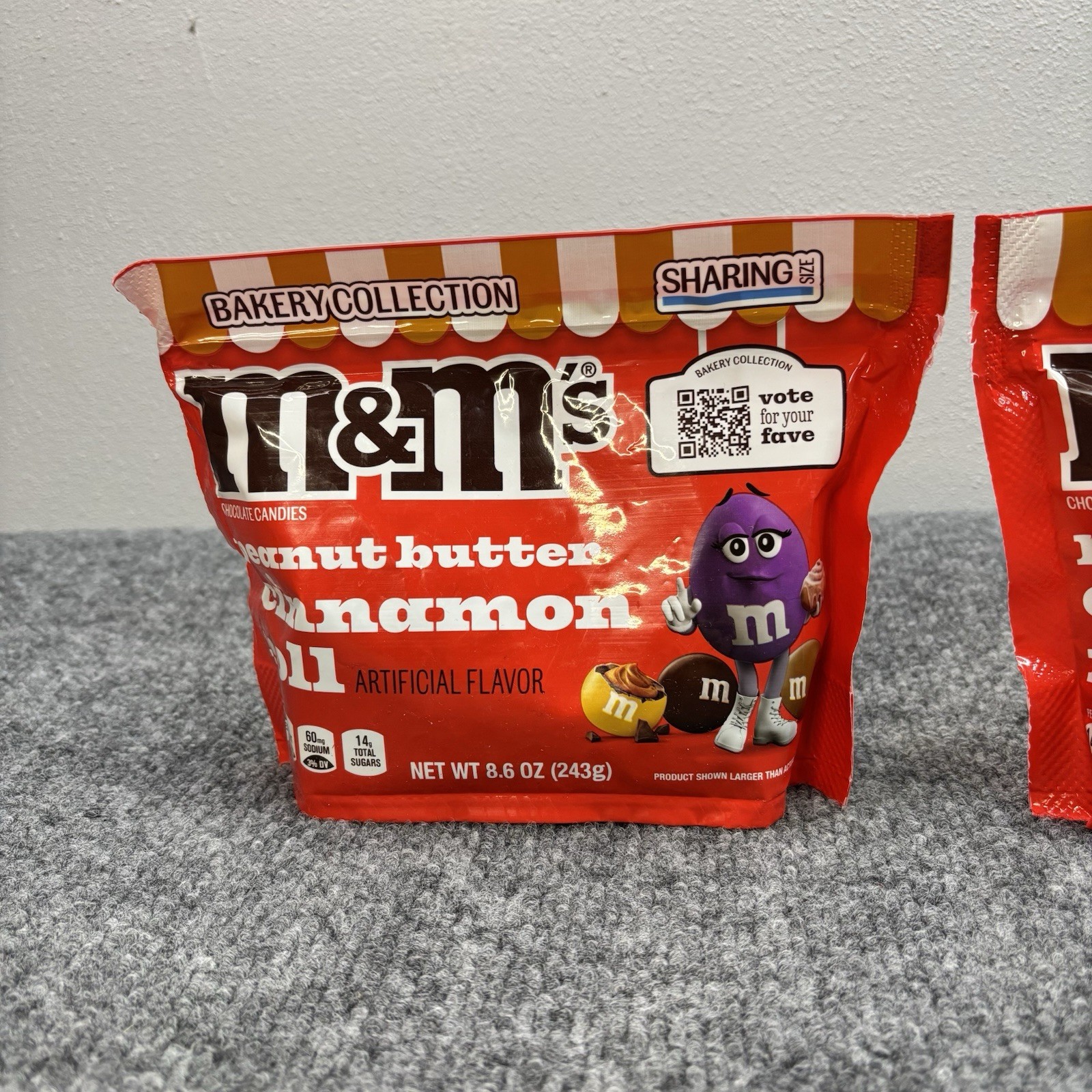 2x Rare Peanut Butter CINNAMON ROLL M&M’s Bakery Collection Sharing Size 8.6oz