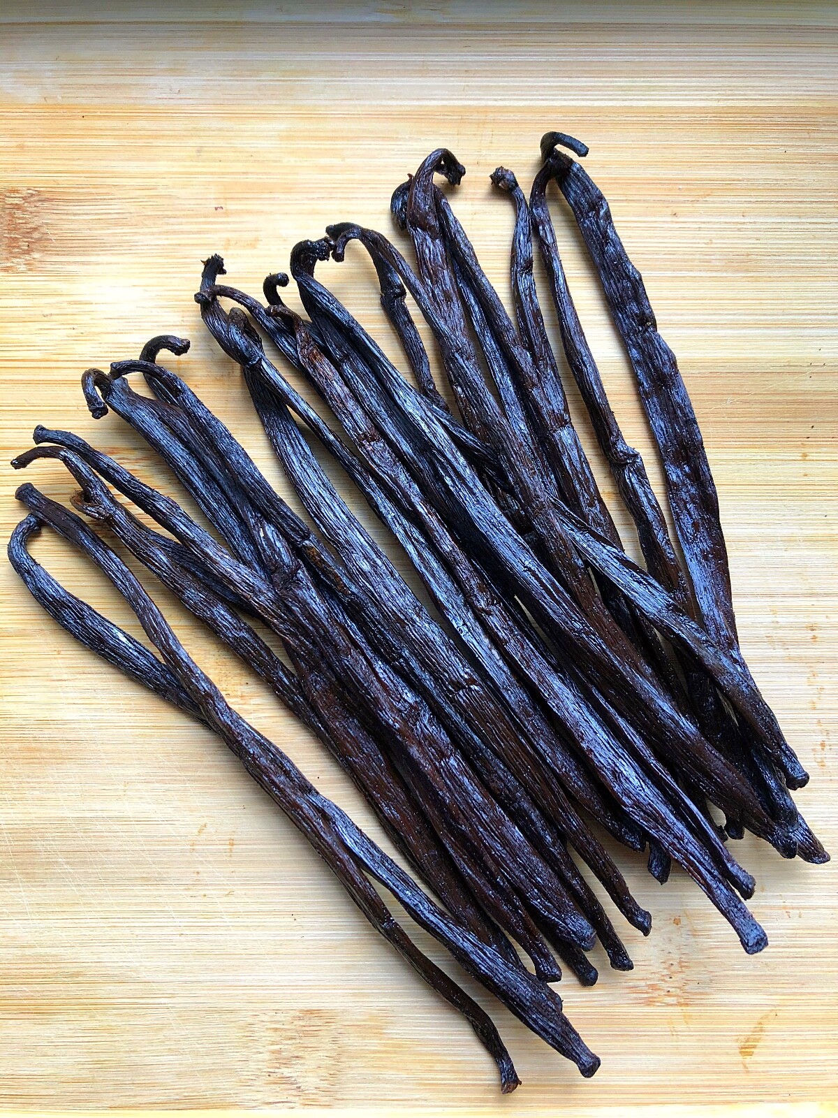 5 Madagascar Grade A Bourbon Gourmet Vanilla Beans [Whole]