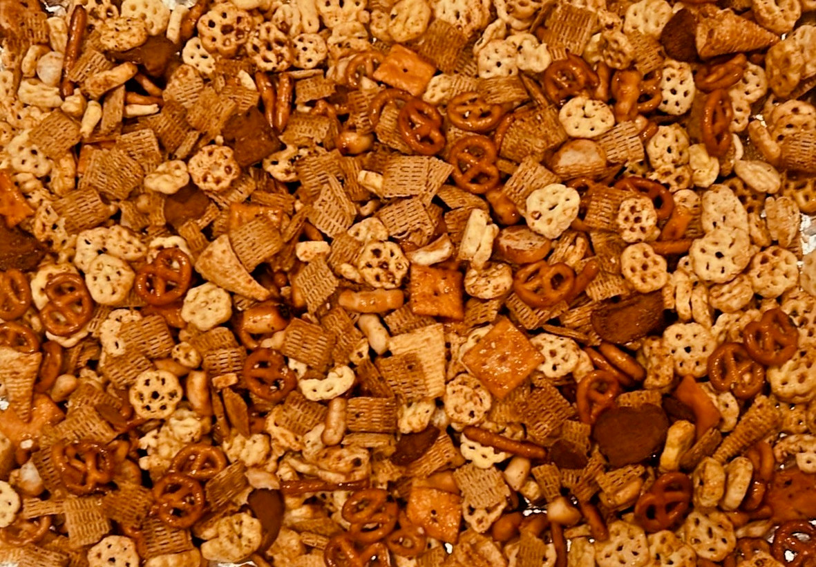 3LB HOT & SPICY CUSTOM MADE SNACK MIX, PARTY CHIPS MIX, SWEET-SALTY CHEX MIX NOW