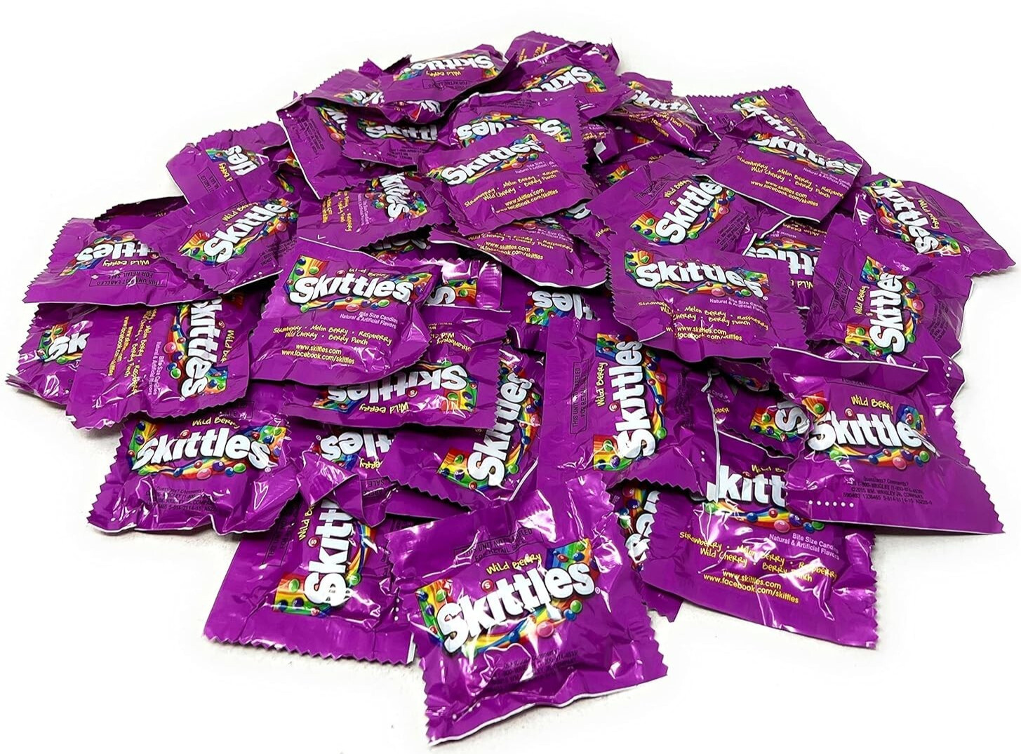 Skittles Wild Berry, Fun Size Packets Individually Wrapped Bulk Candy (4 Pounds)