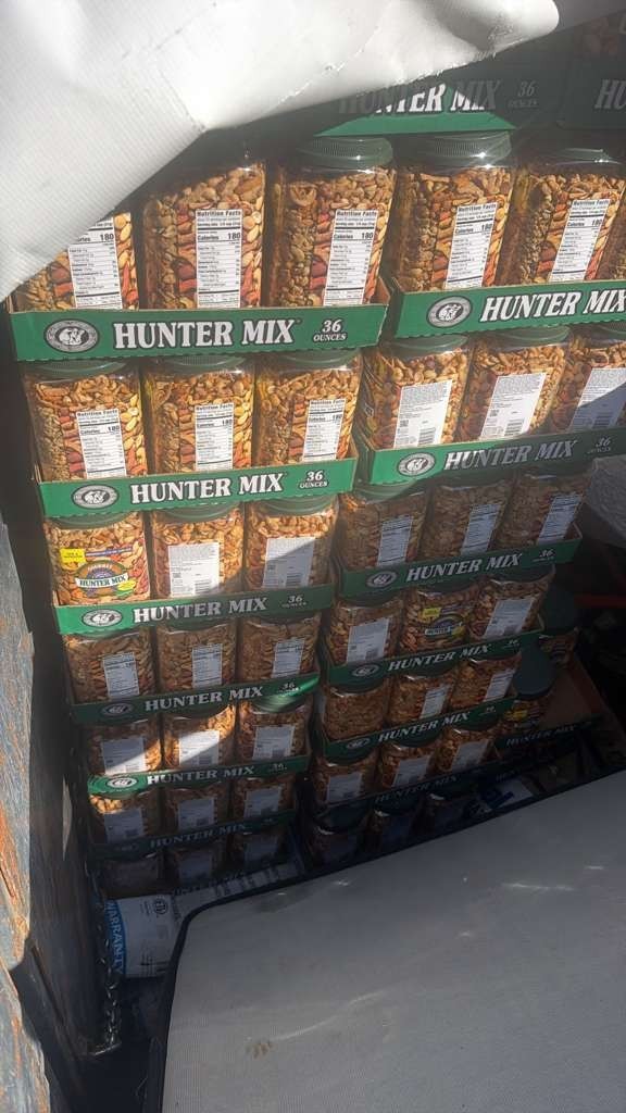 Southern Style Nuts Hunter Mix Gourmet 36 Oz