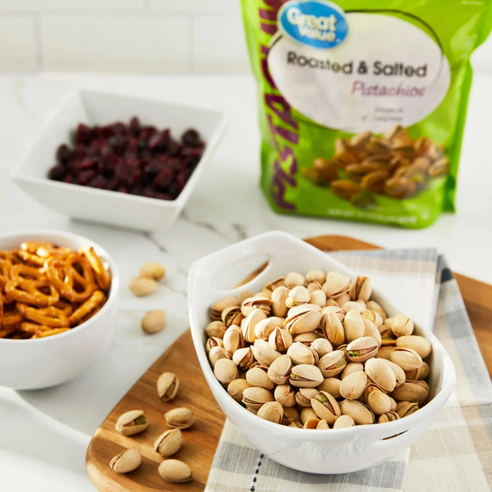 Great Value Roasted & Salted Pistachios, 16 oz Resealable Bag Free Shipping.