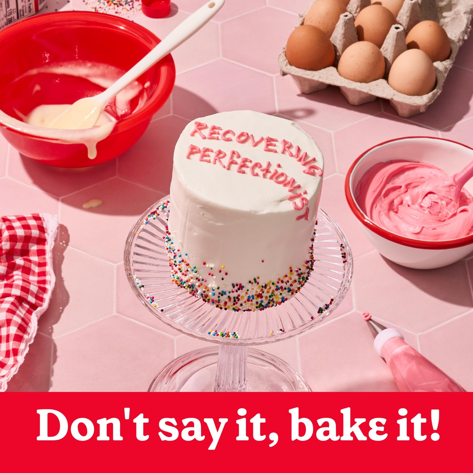 Betty Crocker Rich and Creamy Vanilla Frosting, Gluten 16 oz (Pack of 1)