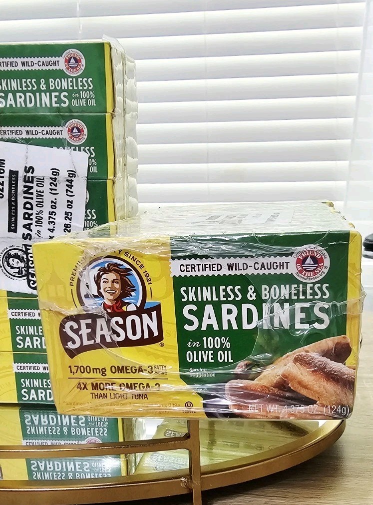12x Season Wild Caught Sardines Boneless Skinless in 100% Pure Olive Oil 4.38oz