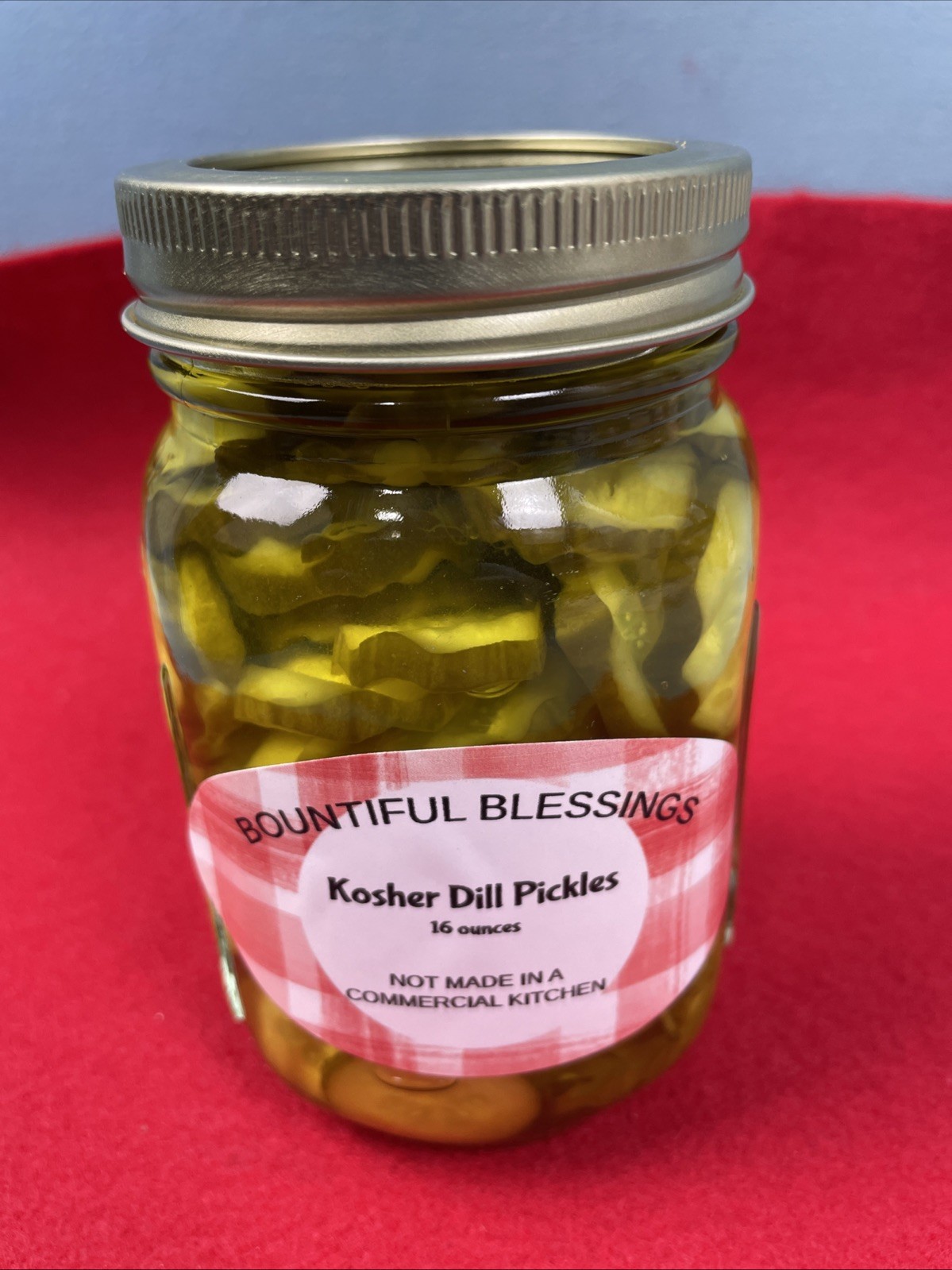 1- Pint Of Homemade Kosher Dill Pickles 16 Ounces USA