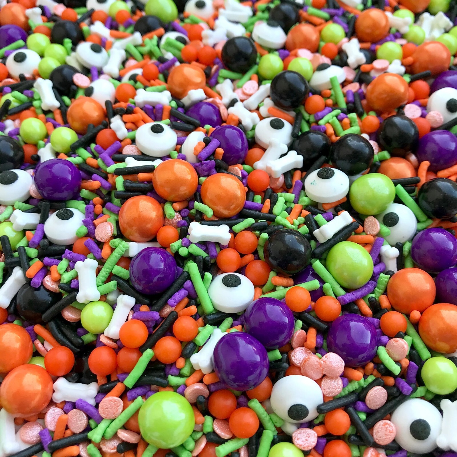 Halloween sprinkles Skeleton bones Huge 8 oz bag eyeballs Sweetshop green purple