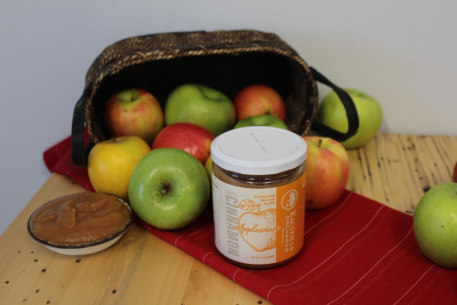 Kauffman Orchards Small Batch Simply Cinnamon Applesauce, No Granulated Sugar…