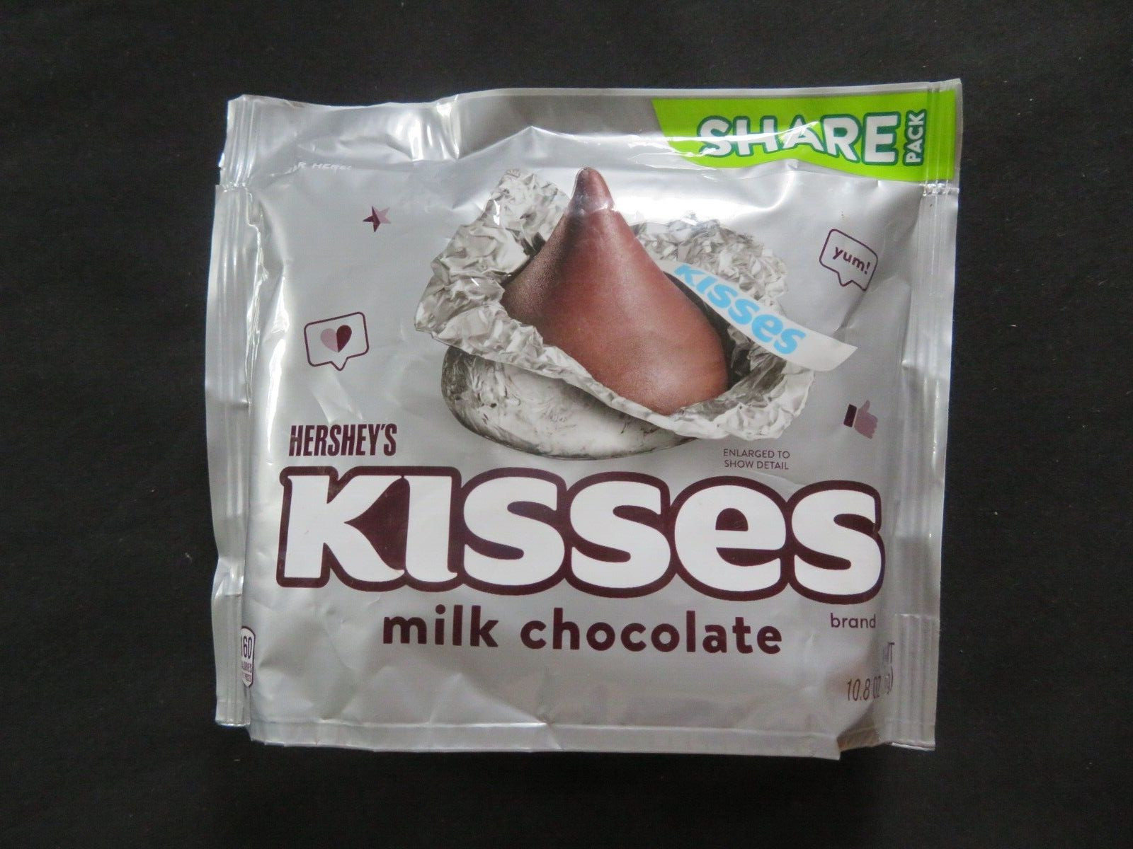 (1) Bag Of Hershey’s Kisses Milk Chocolate 10.8 Oz Share Packs !