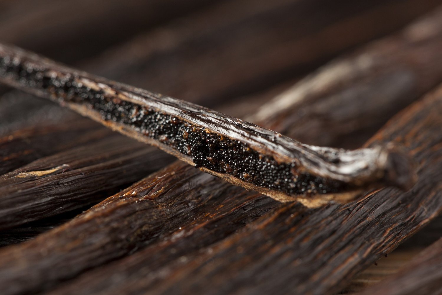 Organic Madagascar Vanilla Beans Whole Grade A Pods for Vanilla Extract & Baking