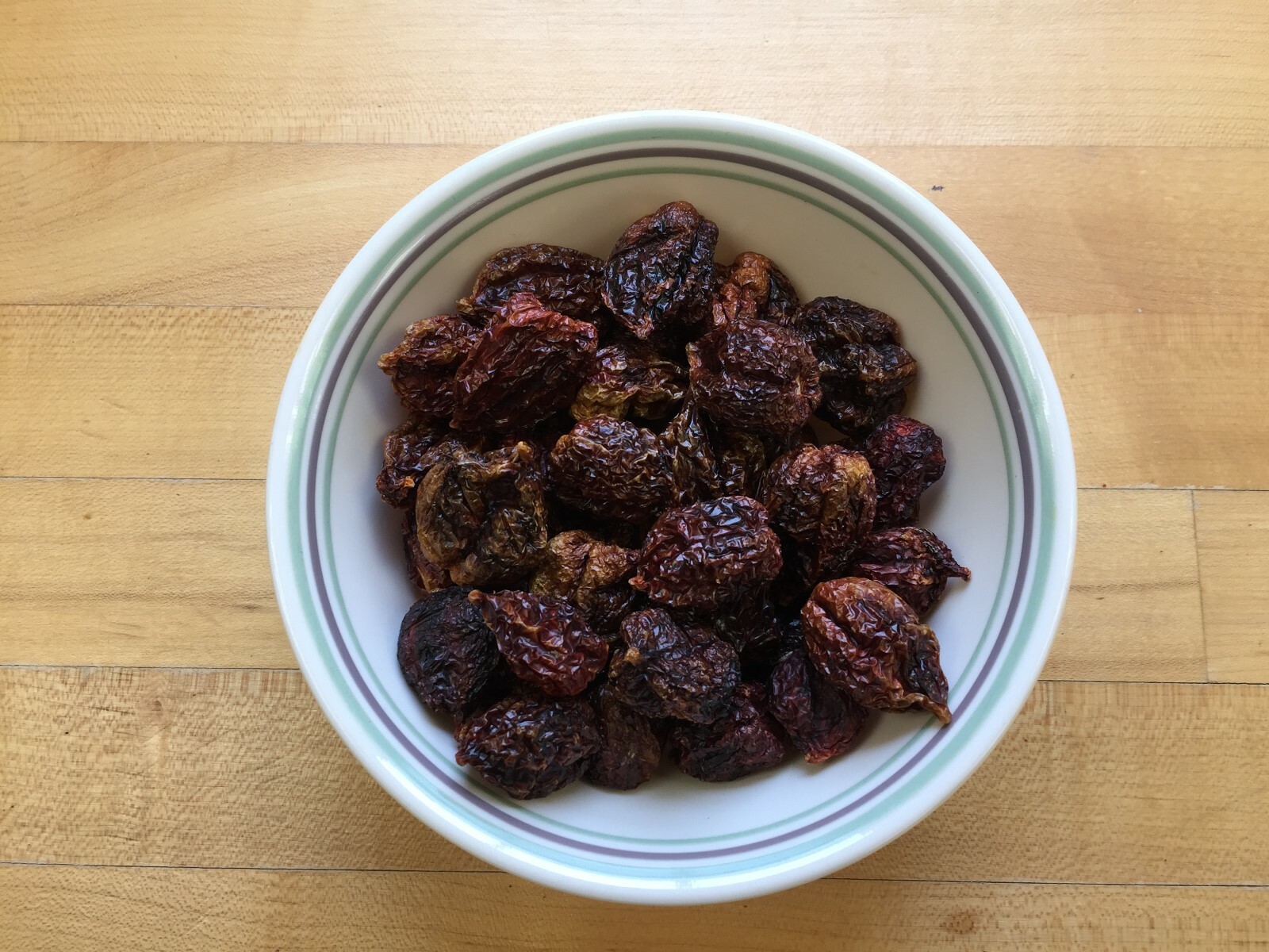 1, 2, OR 4 OZ QUALITY WHOLE DRIED RED CARIBBEAN PEPPER, PROUDLY GROWN IN THE USA