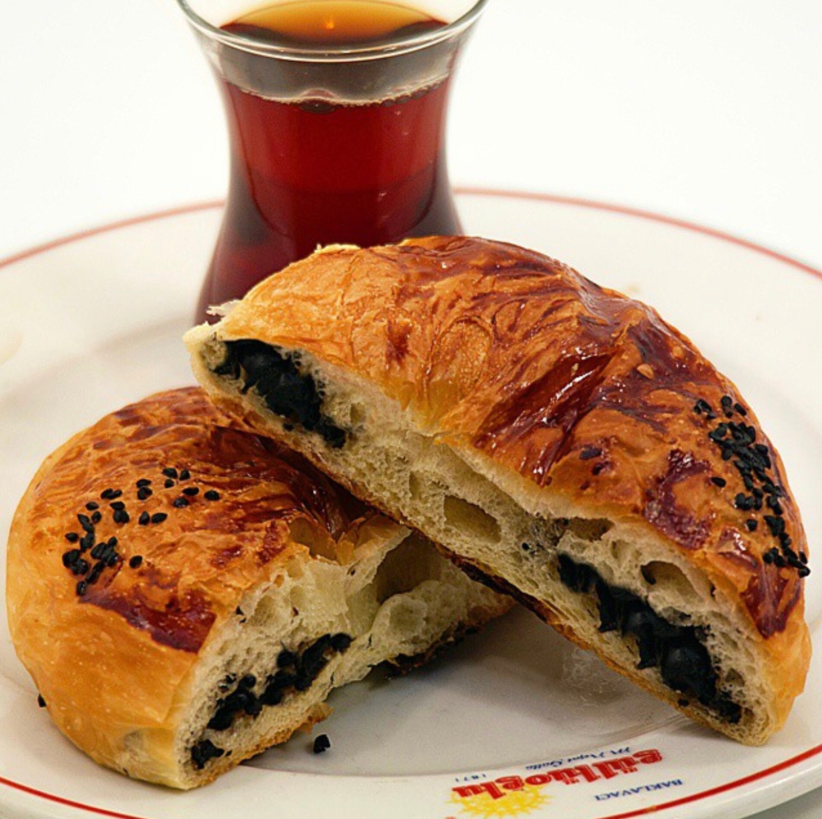 Gulluoglu Soft Bagel (Açma), 8 Pieces, daily fresh shipment from Istanbul