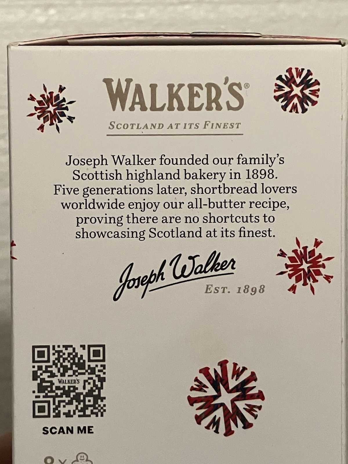 Walker’s Festive Shortbread Gingerbread Men – 4.4 oz Shortbread Cookies Lot of 2