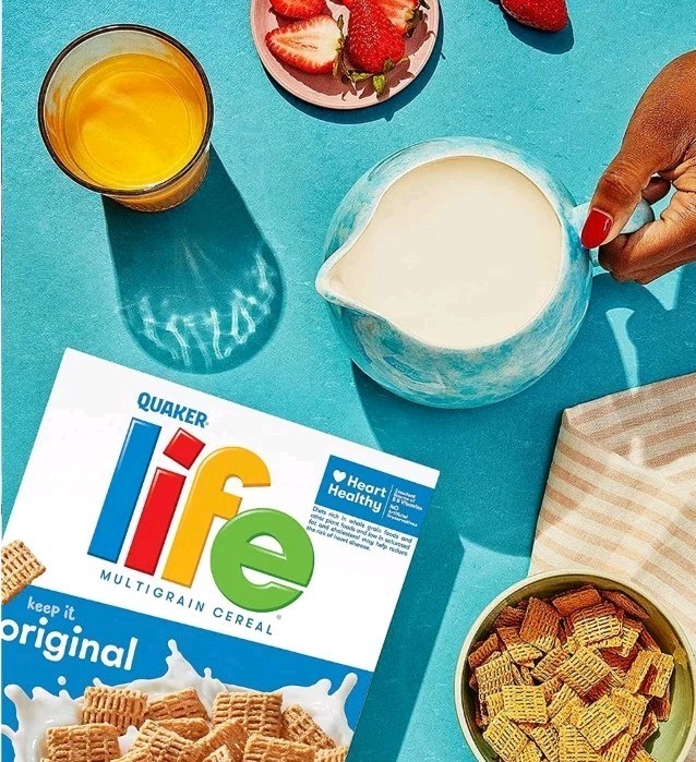 2 PACK FAMILY SIZE QUAKER LIFE Multigrain Crispy & Crunchy Cereal 22.3 Oz