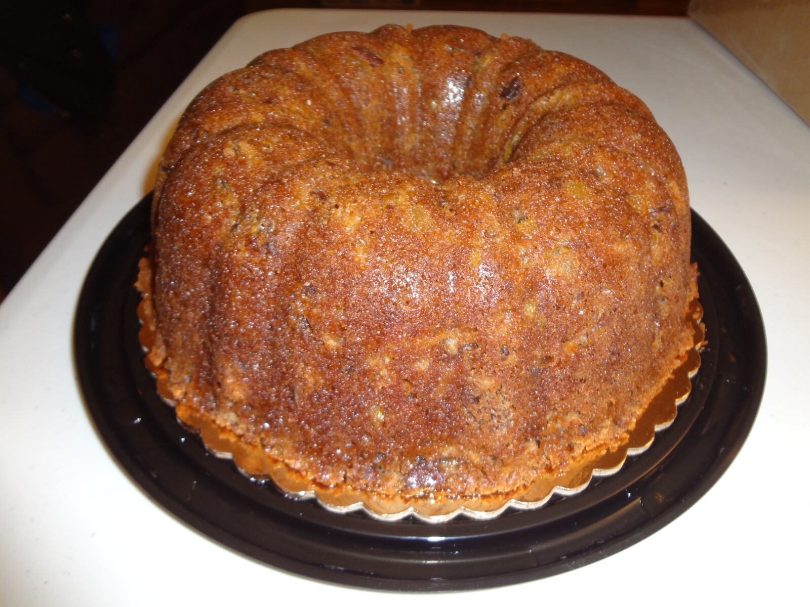 SPICE FILLED HOMEMADE APPLE BOURBON BUNDT CAKE (10″)