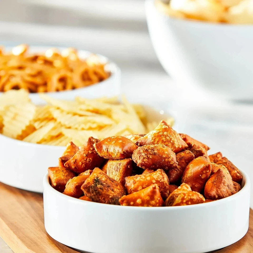 Great Value Peanut Butter Filled Pretzels | 24 oz Resealable Snack Tub