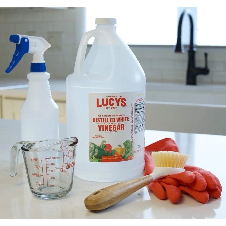 Lucy’s Natural White Vinegar | 5% Acidity | 128 Oz |Perfect for Cooking,Pickling