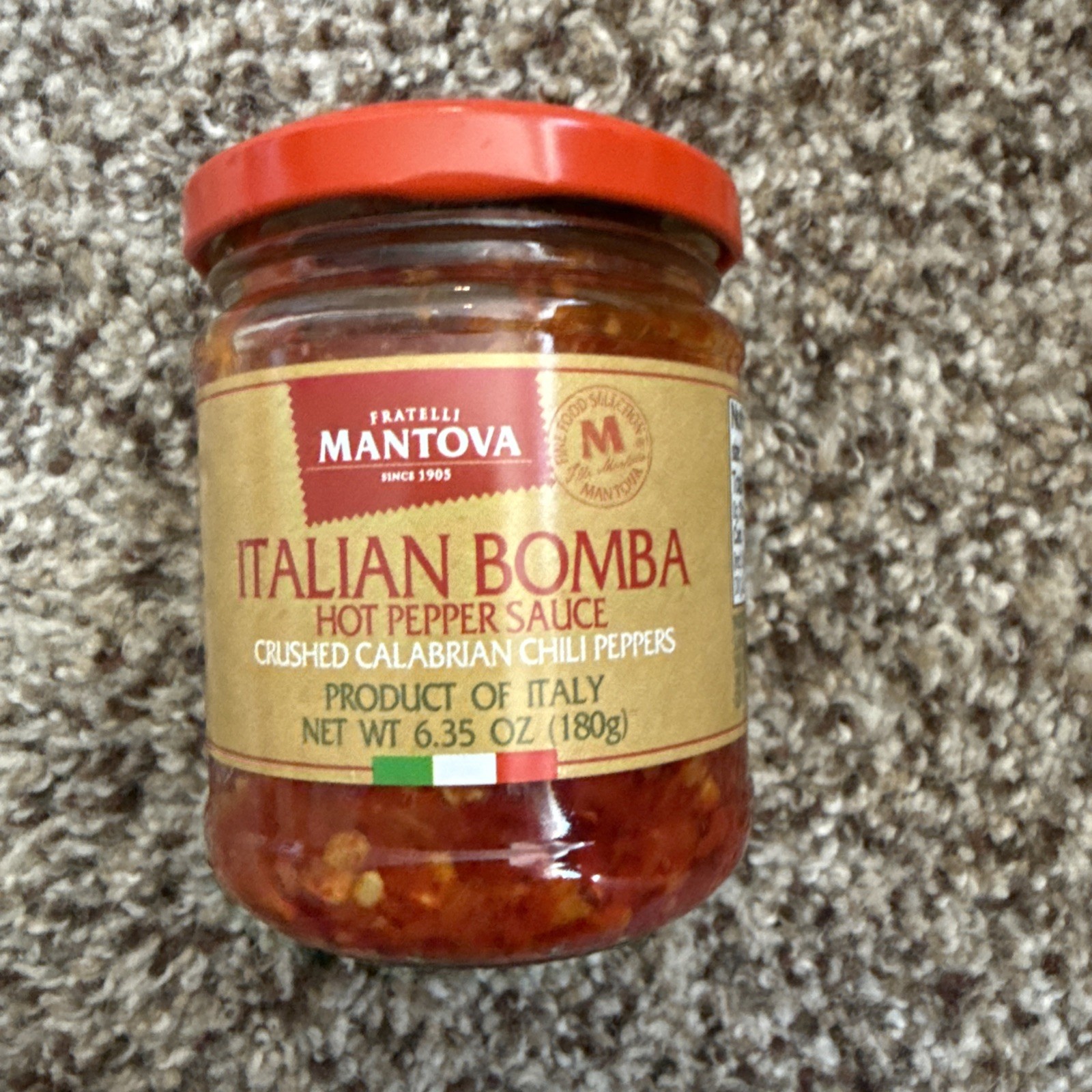 Italian Hot Pepper Sauce chili pepper 6.35oz ,Bomba Sauce ,Crushed Calabrian Hot