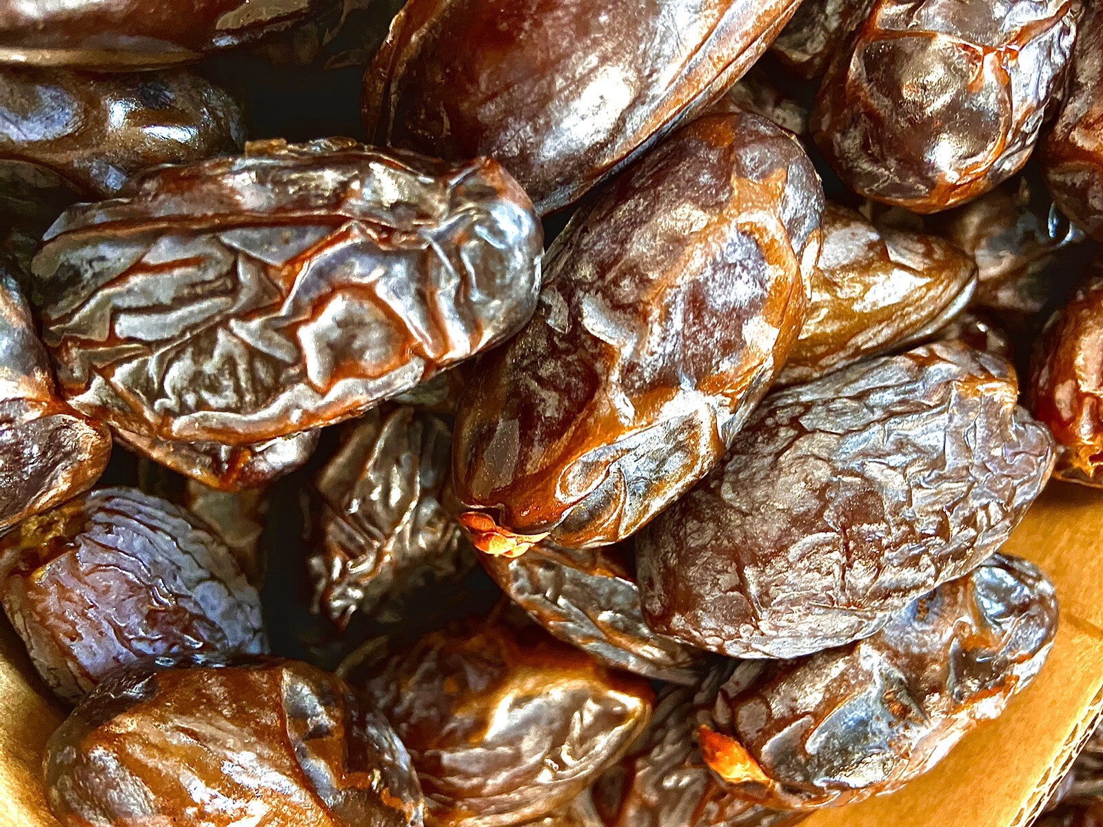 Jumbo Medjoul Dates Fresh 11 oz to 30 lbs. Resealable Bag by AgroSun Quality