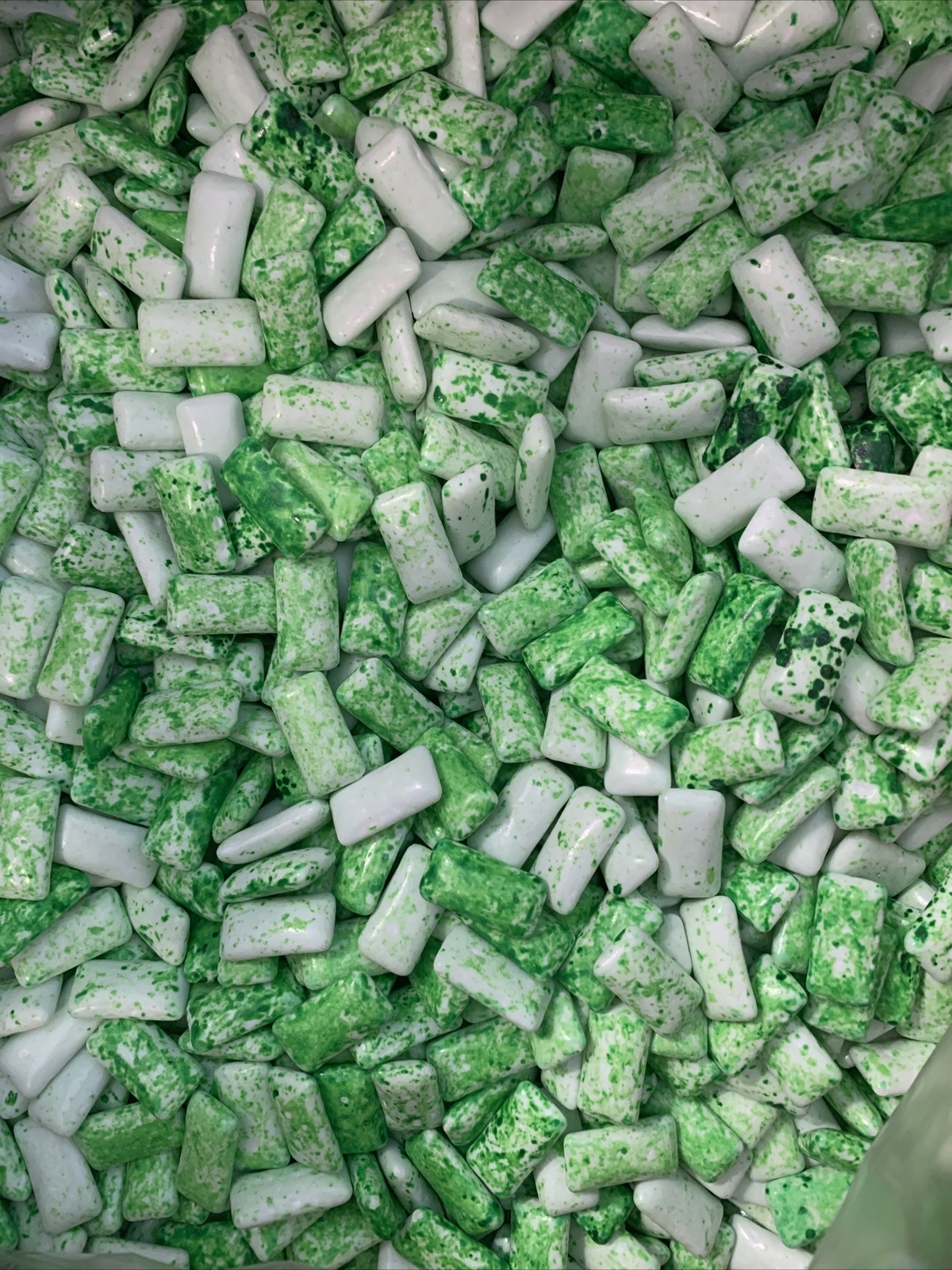 Ford Gum Chiclets tub gum 2lb Not branded Chicklets Water Melon Flavor